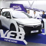 VinFast bán gần 100.000 xe tại Việt Nam sau 5 tháng đầu năm, vượt xa Toyota, Hyundai vinfast-mo-dat-coc-vf8-the-he-moi